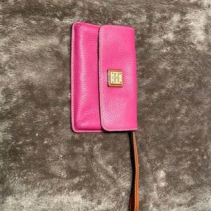 Dooney&Bourke hot pink wristlet wallet